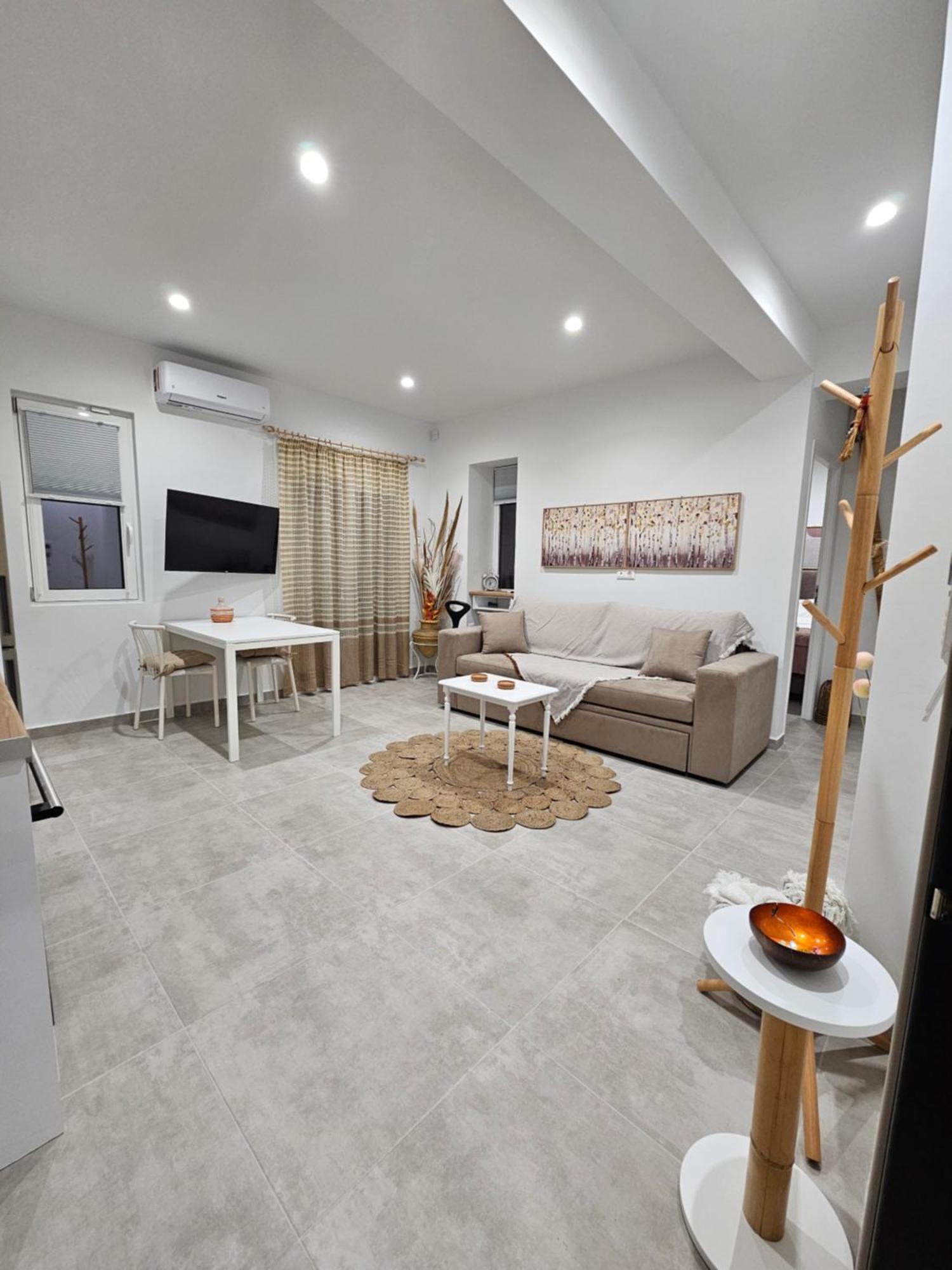 Bamboo Apartment Marousi Center Atenas Exterior foto