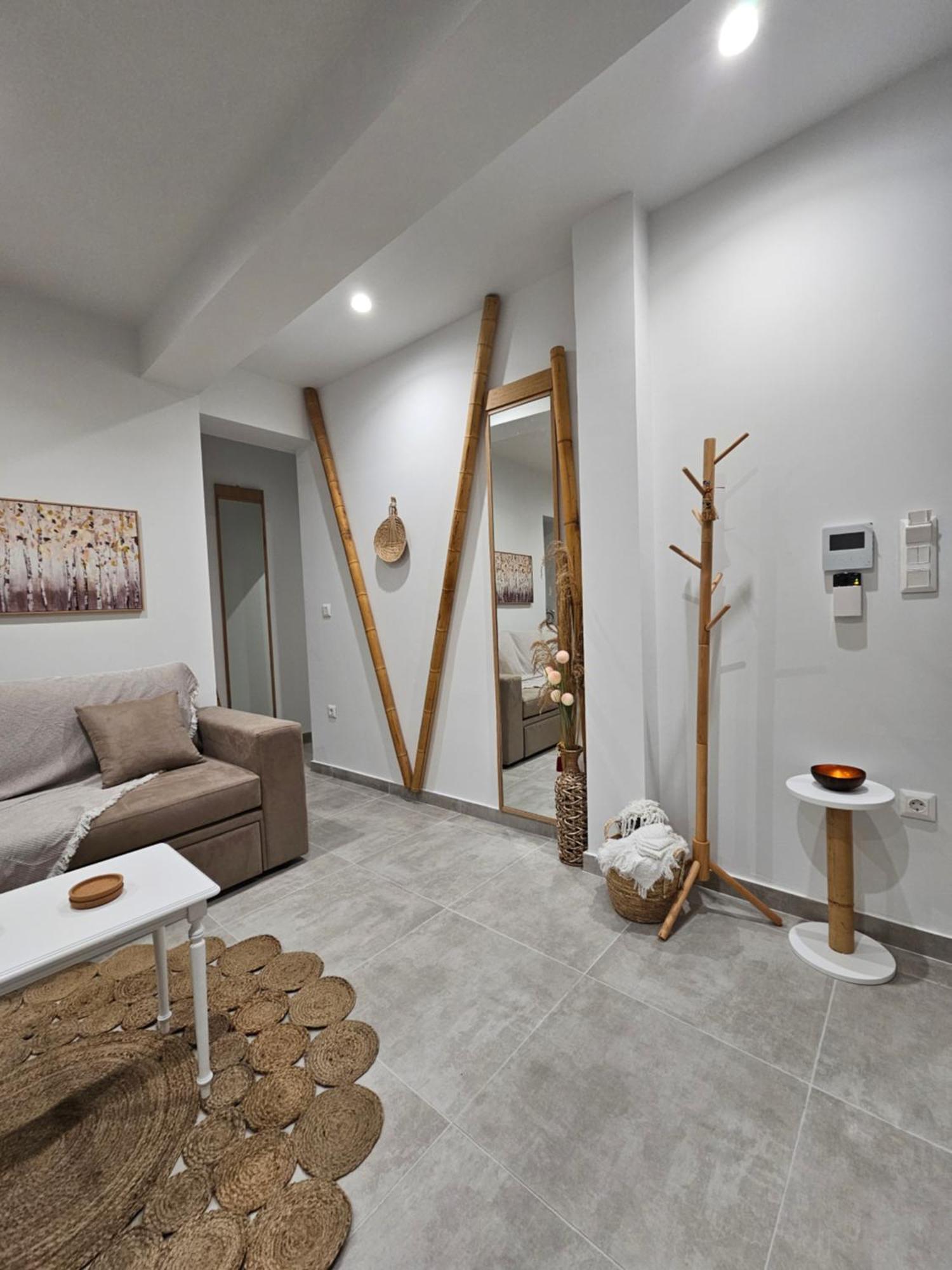 Bamboo Apartment Marousi Center Atenas Exterior foto